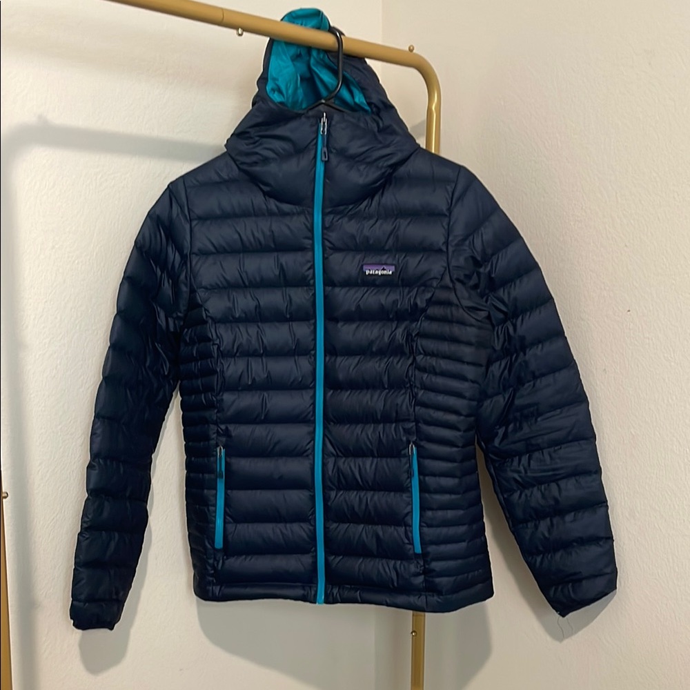 Patagonia Women’s Puffer Jacket - Navy Blue